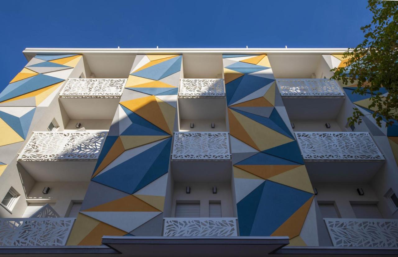 Color Hotel Rimini Exterior foto
